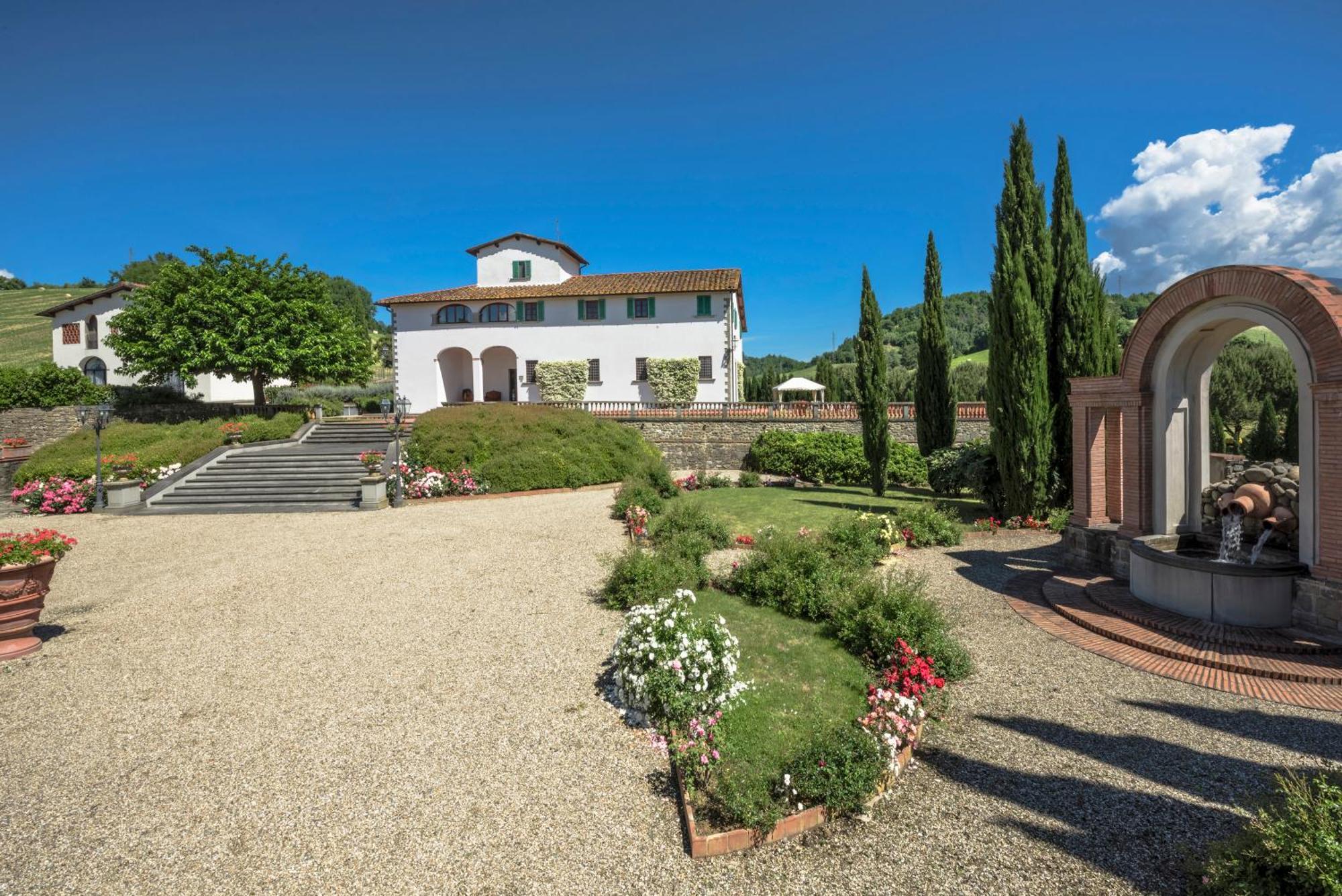 VIESCA Suites&Villas Il Borro Toscana Reggello Esterno foto