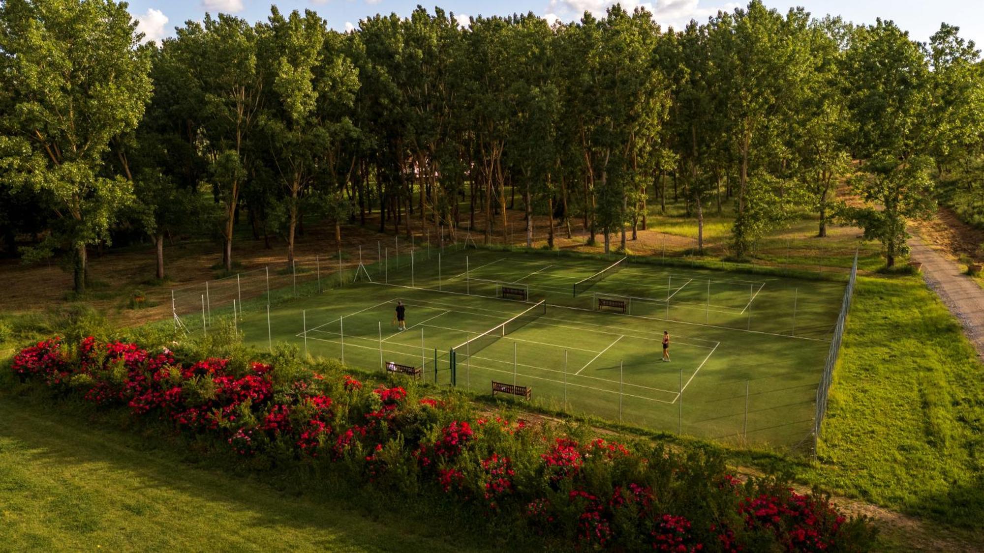 VIESCA Suites&Villas Il Borro Toscana Reggello Esterno foto